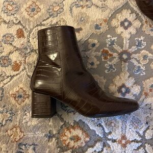 Jones New York Dark Brown Footwear